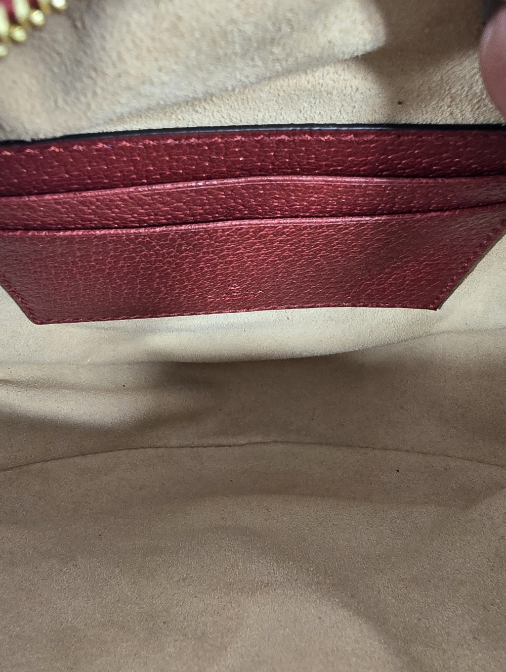 Gucci Red Floral Round Crossbody Backpack - Picture 13 of 15